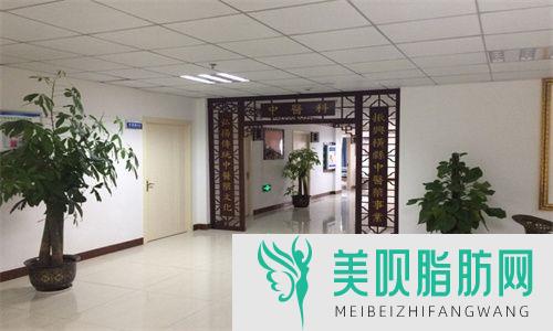 南宁乳房肥大矫正整形医院排行前8名,广西中医药大学第一附属医院口腔科口碑不错