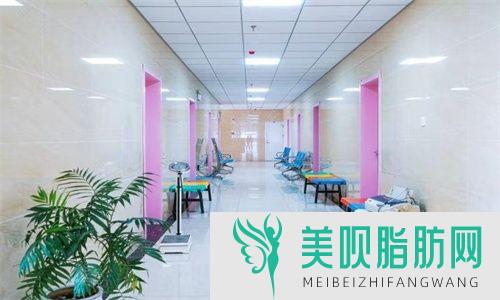 广西诺贝尔pmc种植牙整形医院排名前八紧抓实力-柳州市人民医院口腔科举世闻名