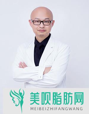 泉州泉兴口腔门诊部张春阳